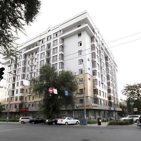 Oscar'S Apartments 比什凯克 外观 照片