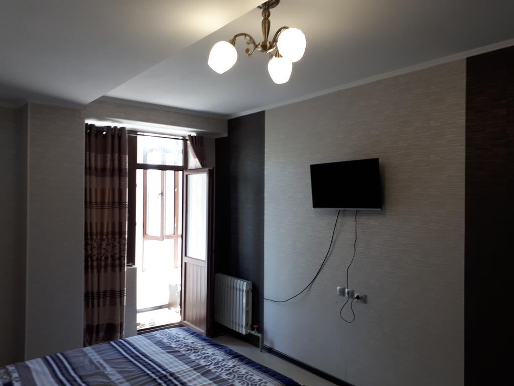 Oscar'S Apartments 比什凯克 外观 照片